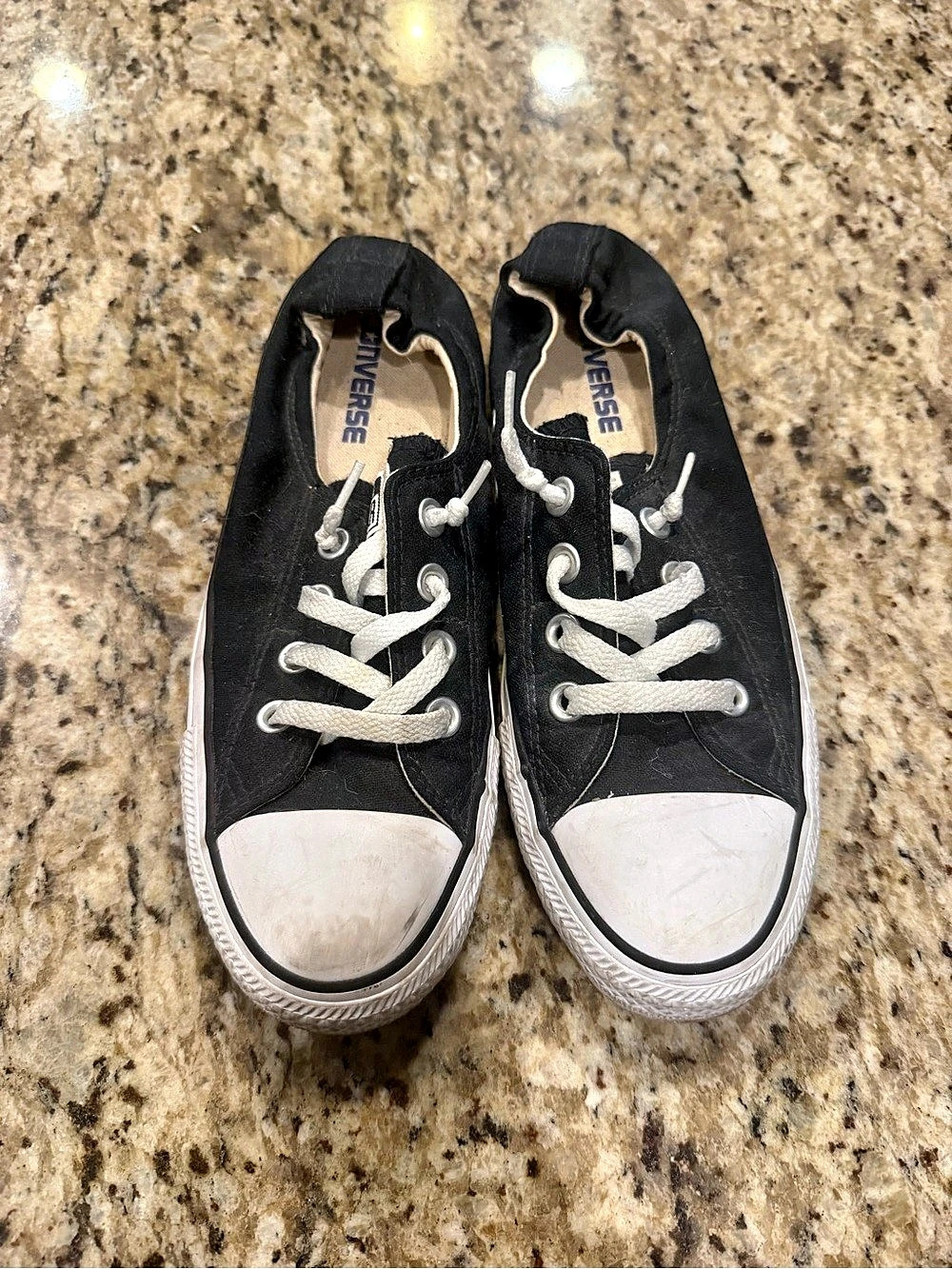 Converse Chuck Taylor All Star Black & White Sneakers US 8